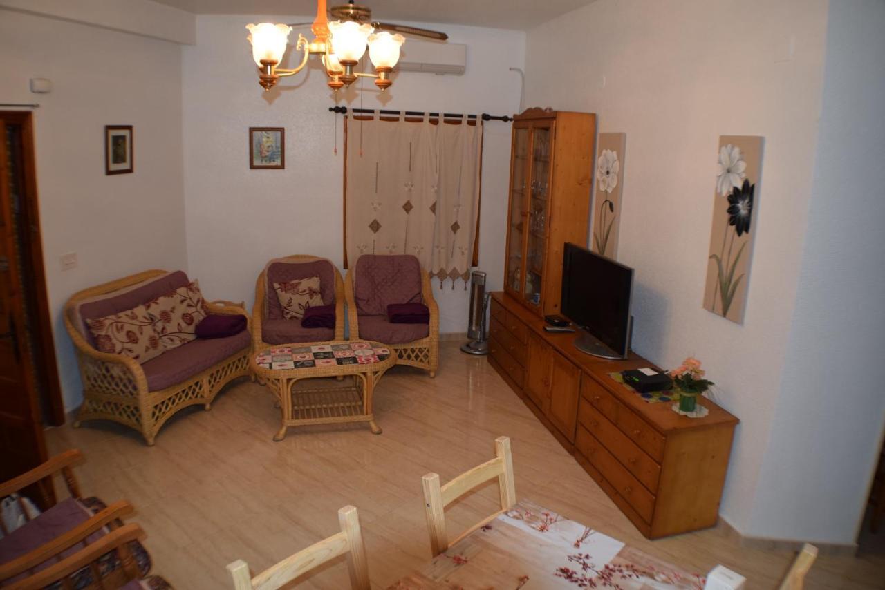 Villa Casa en Torrevieja Habitación foto